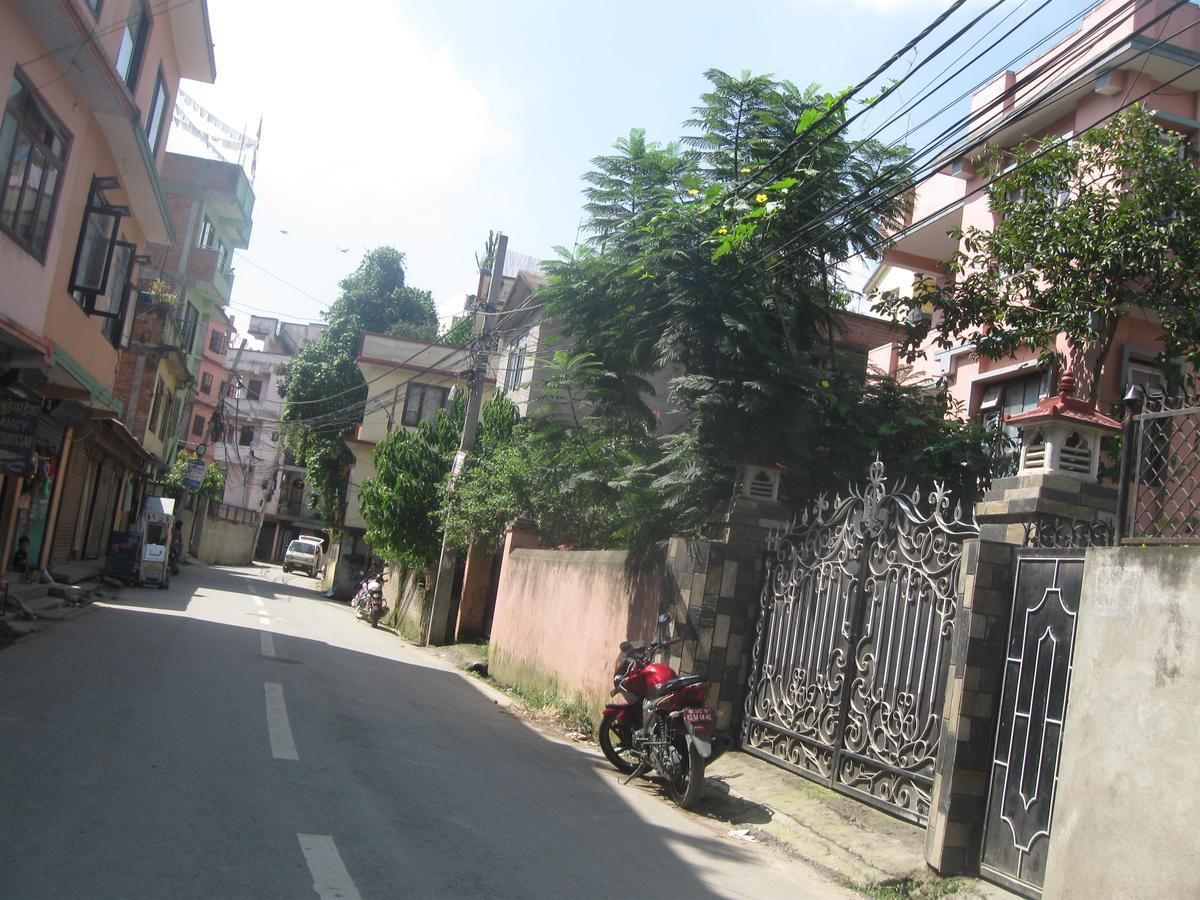 Travelers Home Katmandu Eksteriør billede