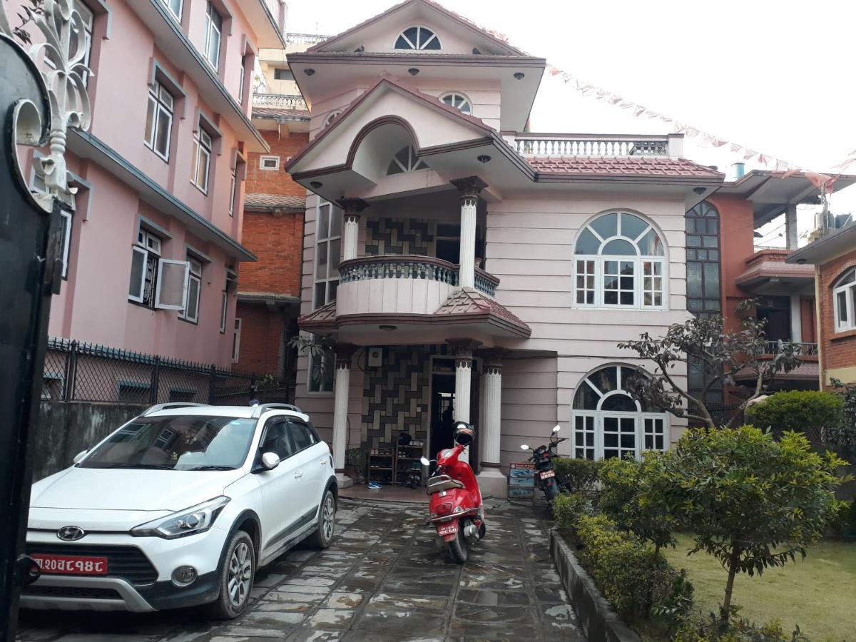 Travelers Home Katmandu Eksteriør billede